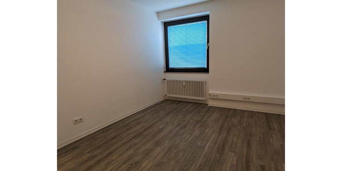 Gewerbeobjekt Düsseldorf Stadtbezirk 8 - 1.300&euro; | Angebot:19441848