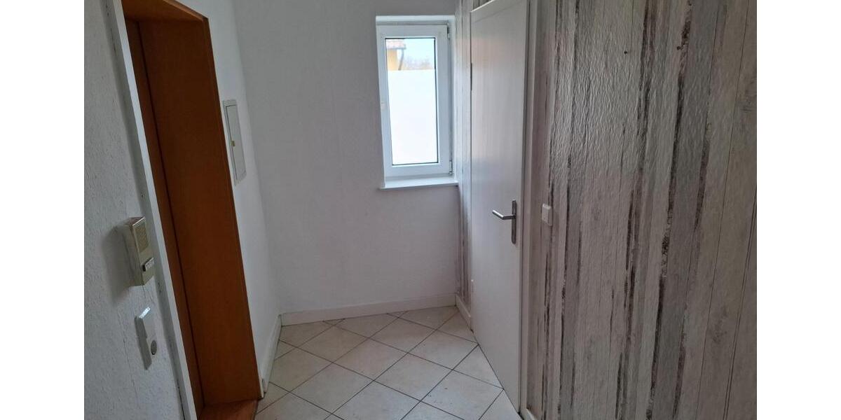 Etagenwohnung Northeim - 3 Zimmer, 65 m&sup2;, 550&euro; | Angebot:26211502