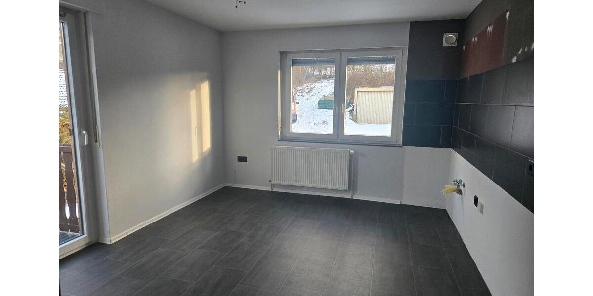 Etagenwohnung Würzburg Dürrbachau - 3 Zimmer, 80 m&sup2;, 1.000&euro; | Angebot:25046863