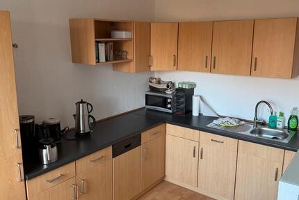 Wohnung Bremerhaven Lehe - 4 Zimmer, 120 m&sup2;, 800&euro; | Angebot:27641771