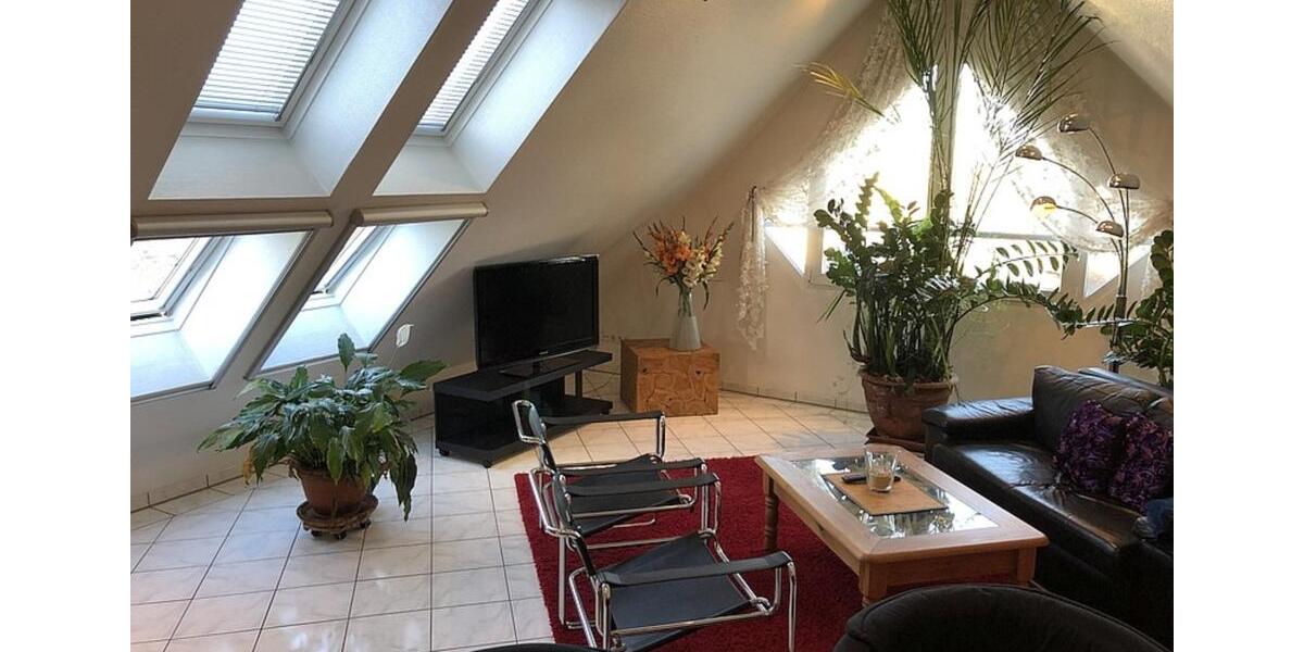 Dachgeschoßwohnung Mülheim an der Ruhr Mellinghofen - 2.5 Zimmer, 50 m&sup2;, 749&euro; | Angebot:23745939