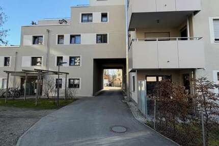 Wohnung Landshut Landshut-West - 2 Zimmer, 73 m&sup2;, 1.100&euro; | Angebot:25417187