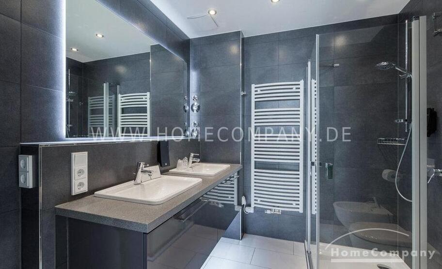 MöbliertFurnished 4-Zimmer Apartment in Dresden-Altstadt 6 Personen zimmer