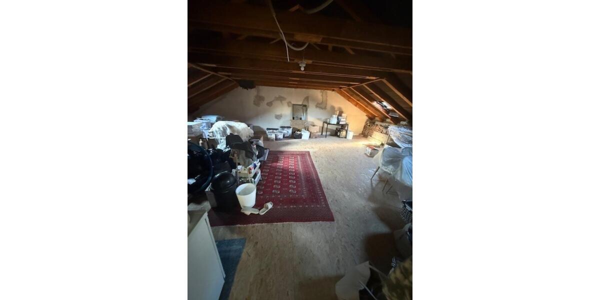 Dachgeschoßwohnung Straubing - 2 Zimmer, 52 m&sup2;, 400&euro; | Angebot:25440152