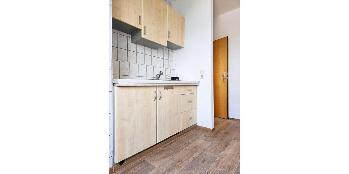 Dachgeschoßwohnung Köthen (Anhalt) - 2 Zimmer, 46 m&sup2;, 270&euro; | Angebot:26262188