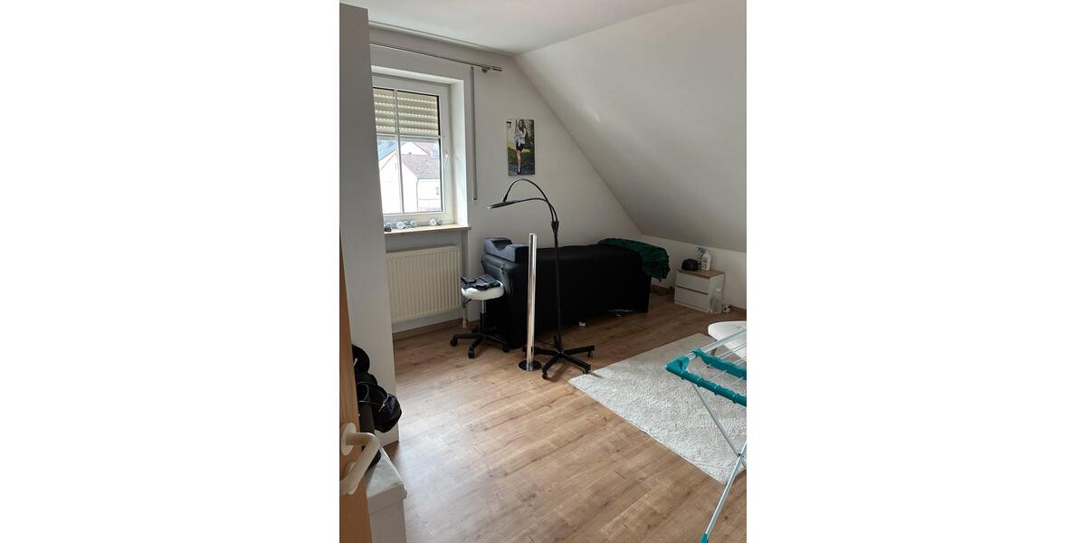 Dachgeschoßwohnung Vohburg an der Donau - 3 Zimmer, 64 m&sup2;, 1.200&euro; | Angebot:25416858