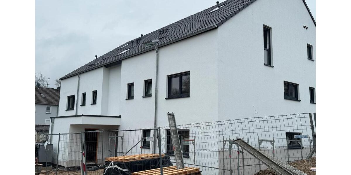 EG-Whng mit Garten, 98m2, in Übach-Marienberg. Luxus-Neubau, E40N 3 zimmer
