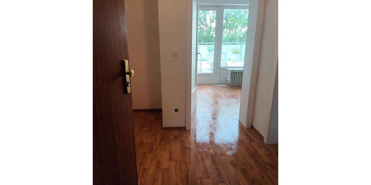 Penthouse, 2,5 Zi, 86 qm, Dachterrasse, befristet auf 2-3 Jahre 2.5 zimmer