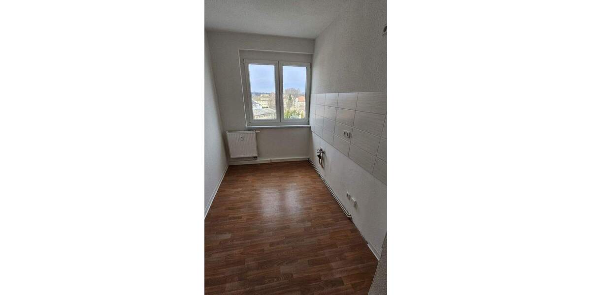 Etagenwohnung Zittau - 3 Zimmer, 57 m&sup2;, 330&euro; | Angebot:24531720