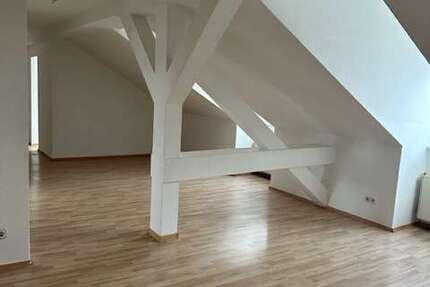 Wohnung zum Mieten in Frankfurt(Oder) 550 € 99 m² 4 zimmer