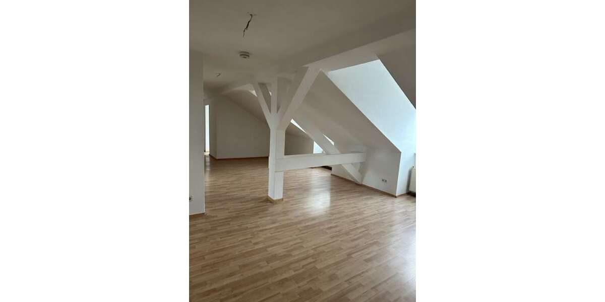 Wohnung zum Mieten in Frankfurt(Oder) 550 € 99 m² 4 zimmer