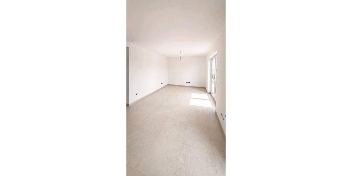 Doppelhaushälfte Straubing - 4 Zimmer, 125 m&sup2;, 1.390&euro; | Angebot:26237542