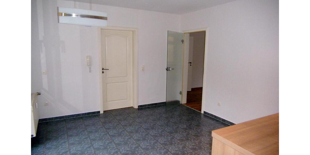 Etagenwohnung Stadtroda - 3 Zimmer, 80 m&sup2;, 640&euro; | Angebot:23567423