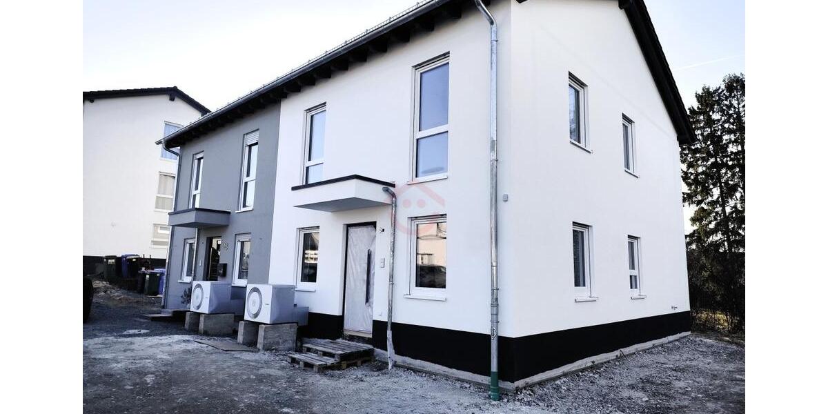 Doppelhaushälfte Lich - 4 Zimmer, 120 m&sup2;, 1.700&euro; | Angebot:24654946