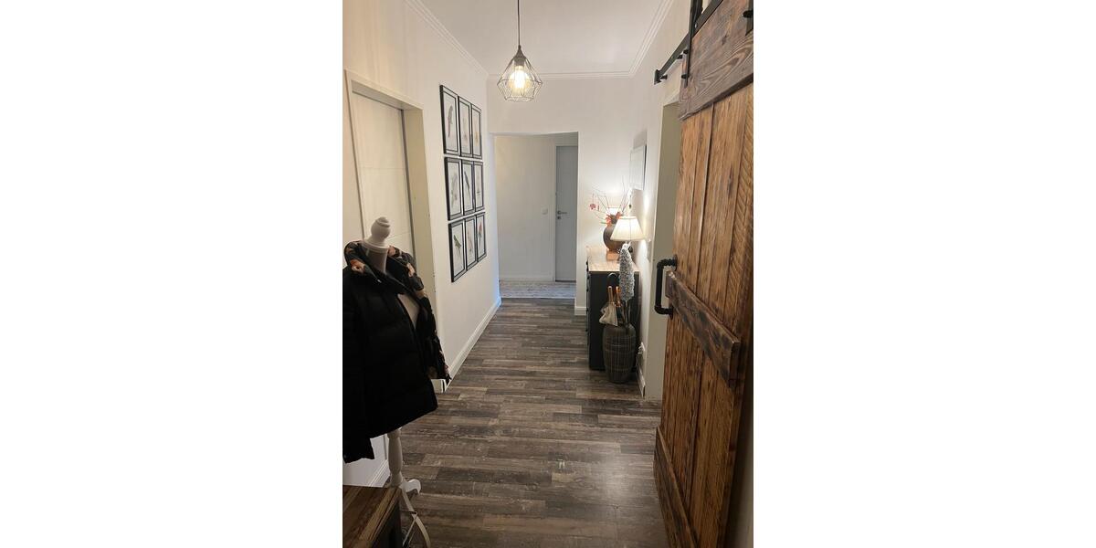 Etagenwohnung Dachau - 4 Zimmer, 100 m&sup2;, 2.660&euro; | Angebot:26517663