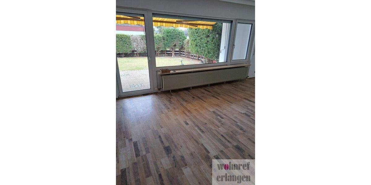 Mehrfamilienhaus, Wohnhaus Erlangen Bruck - 7 Zimmer, 240 m&sup2;, 2.660&euro; | Angebot:26092444