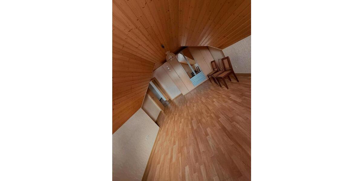 Maisonettenwohnung Schotten - 4 Zimmer, 120 m&sup2;, 1.100&euro; | Angebot:26644177