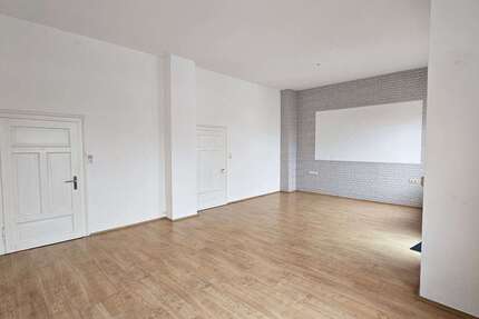 Wohnung Grünstadt - 5 Zimmer, 156 m&sup2;, 1.100&euro; | Angebot:26997978