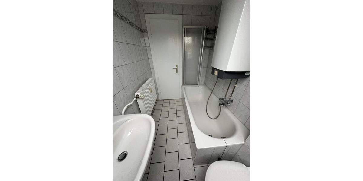 Etagenwohnung Wilhelmshaven Fedderwardergroden - 2 Zimmer, 46 m&sup2;, 315&euro; | Angebot:25915884