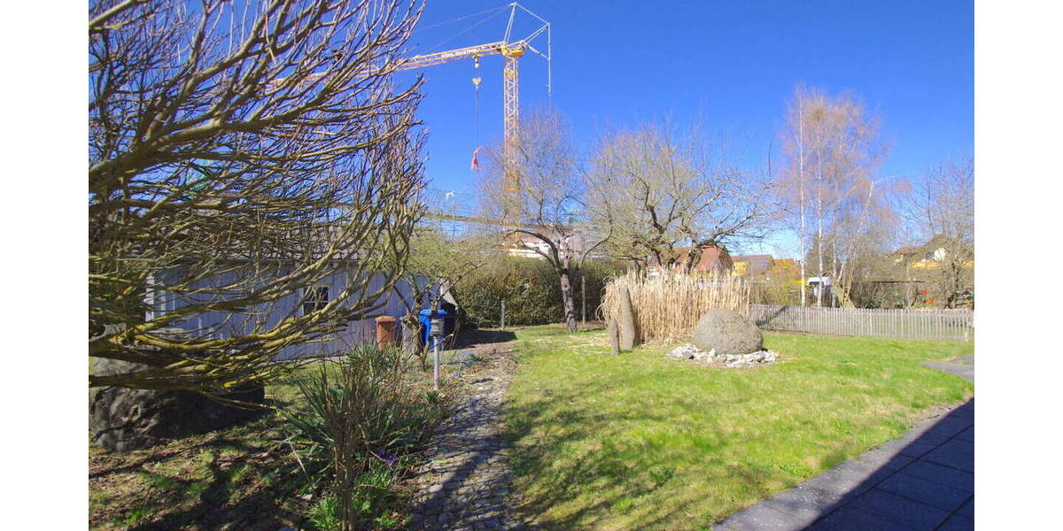 Doppelhaushälfte Lupburg - 4 Zimmer, 170 m&sup2;, 1.440&euro; | Angebot:26246679