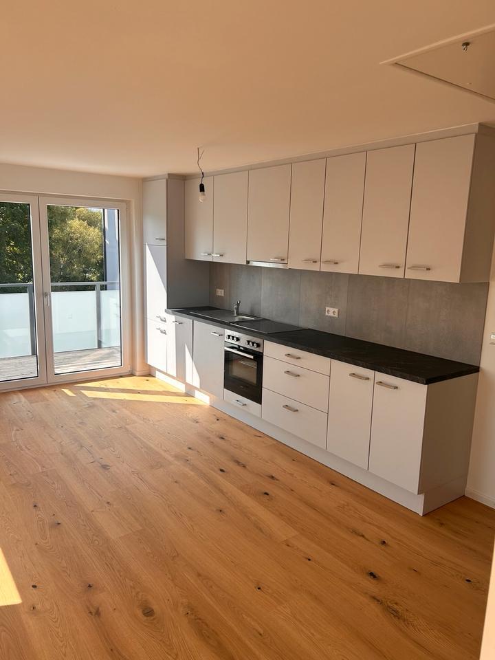 NEUBAUErstbezug 4-Zimmer-Wohnung in Bodelshausen