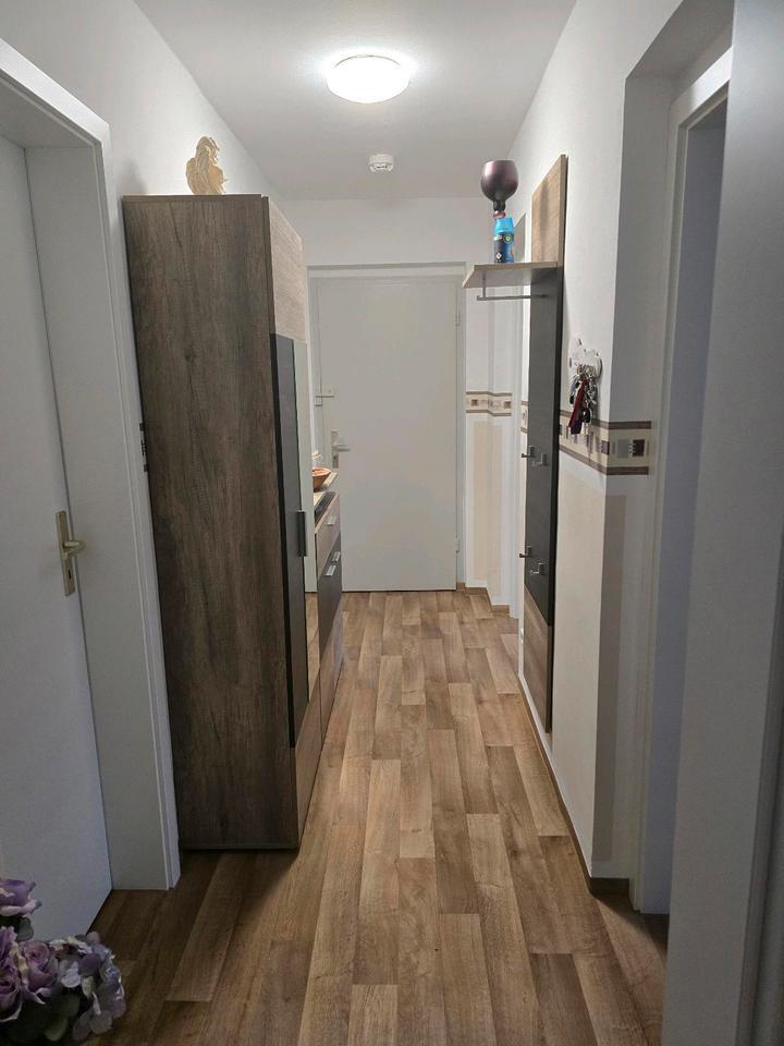 Nachmieter für 4 Raum Wohnung
