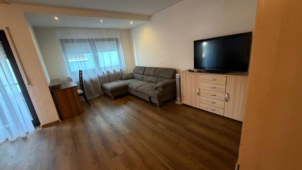 2 Zimmer Wohnung Komplett eingerichtet. 2 zimmer