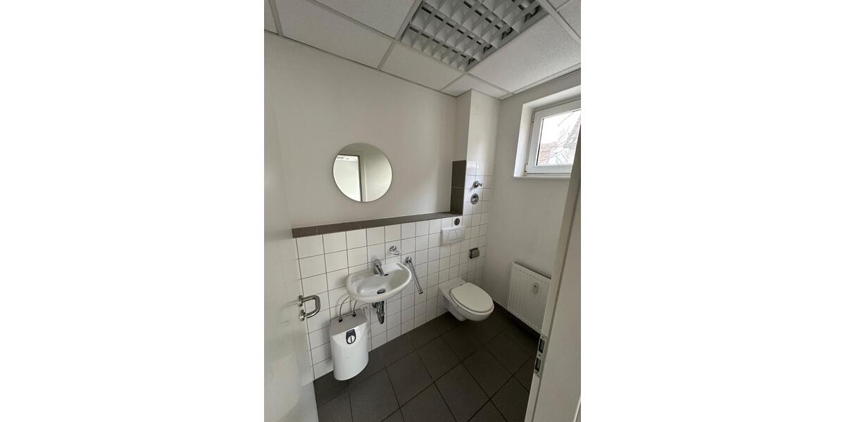 Gewerbeobjekt Pforzheim Büchenbronn - 1.175&euro; | Angebot:24870393