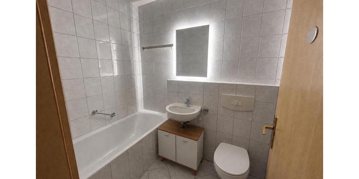 Etagenwohnung Sonneberg - 2 Zimmer, 56 m&sup2;, 505&euro; | Angebot:26413415