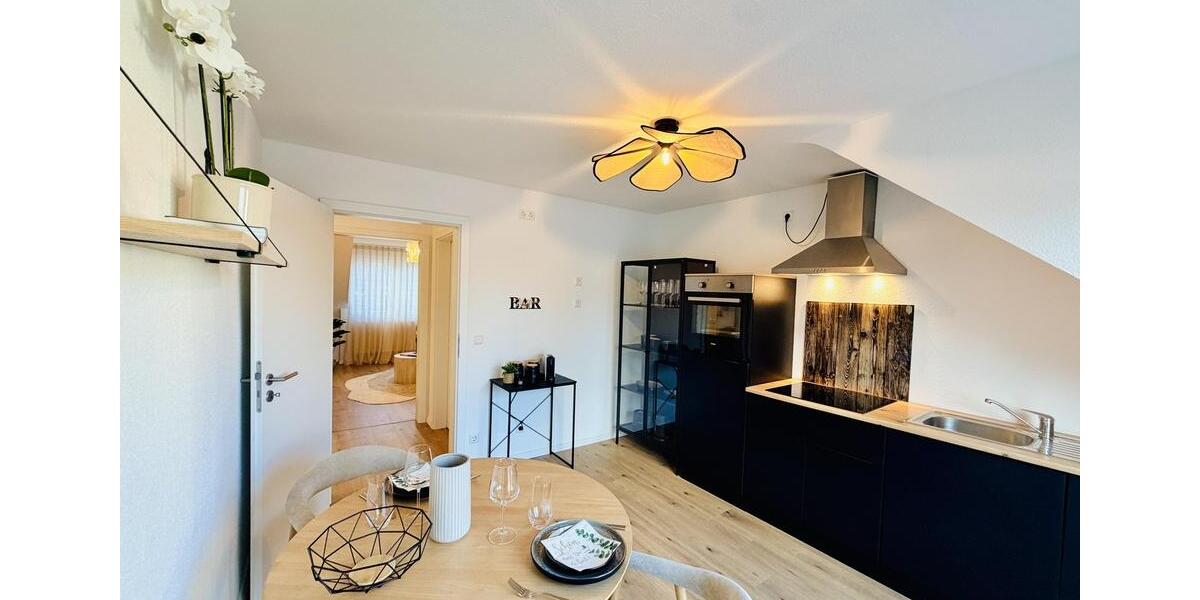 Mehrfamilienhaus, Wohnhaus Karlsruhe Innenstadt-Ost - 8 Zimmer, 190 m&sup2;, 8.000&euro; | Angebot:26640853