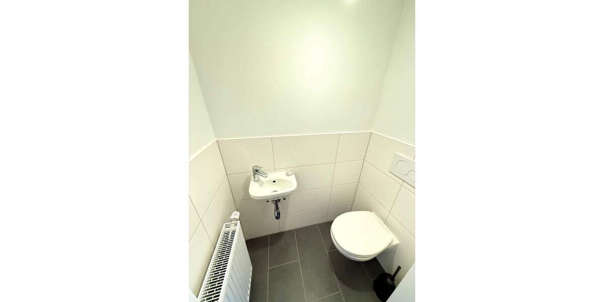 Reihenmittelhaus Nürnberg Thon - 4 Zimmer, 114 m&sup2;, 1.600&euro; | Angebot:25094530