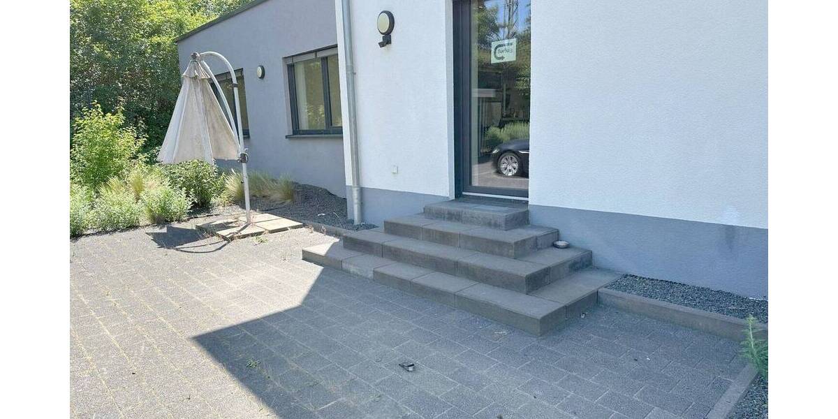 Gewerbeobjekt Trier Trier-West - 1 Zimmer, 300 m&sup2;, 4.500&euro; | Angebot:26787579
