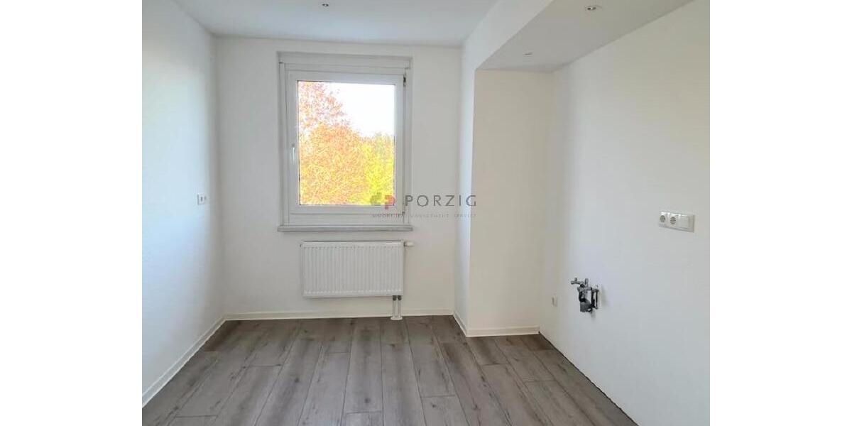 Erdgeschoßwohnung Saal - 4 Zimmer, 81 m&sup2;, 647&euro; | Angebot:25921577
