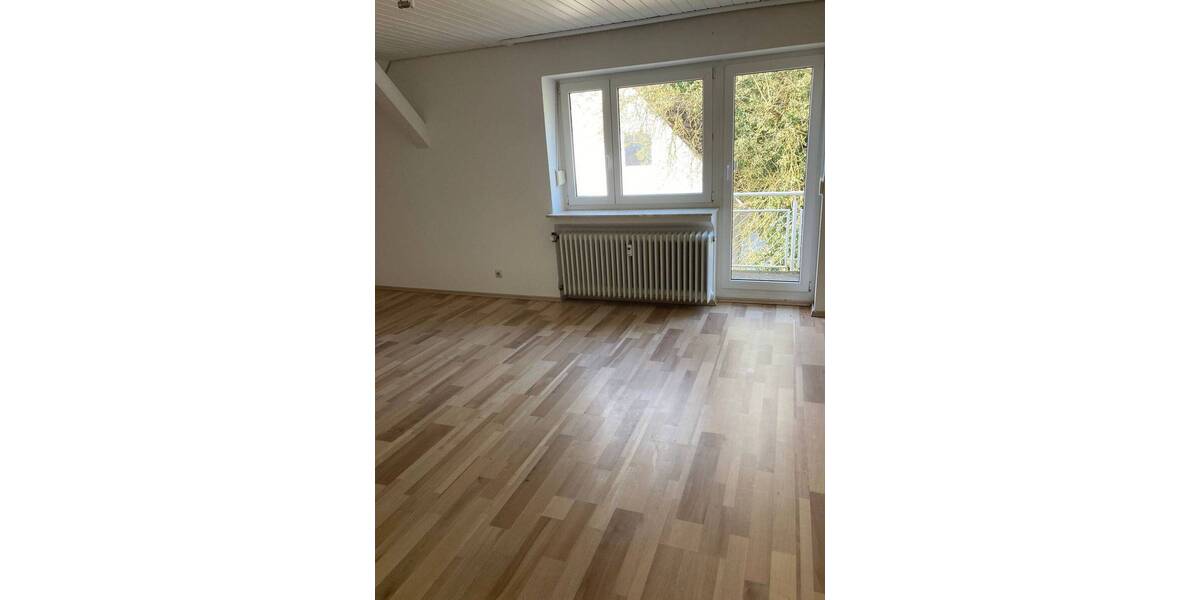 Etagenwohnung Villingen-Schwenningen Rietheim - 3 Zimmer, 92 m&sup2;, 980&euro; | Angebot:25938105