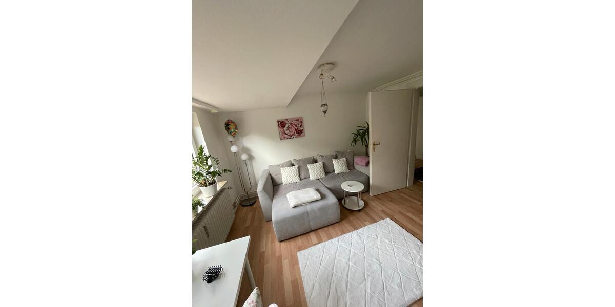 Dachgeschoßwohnung Bad Arolsen - 2 Zimmer, 70 m&sup2;, 550&euro; | Angebot:26618324