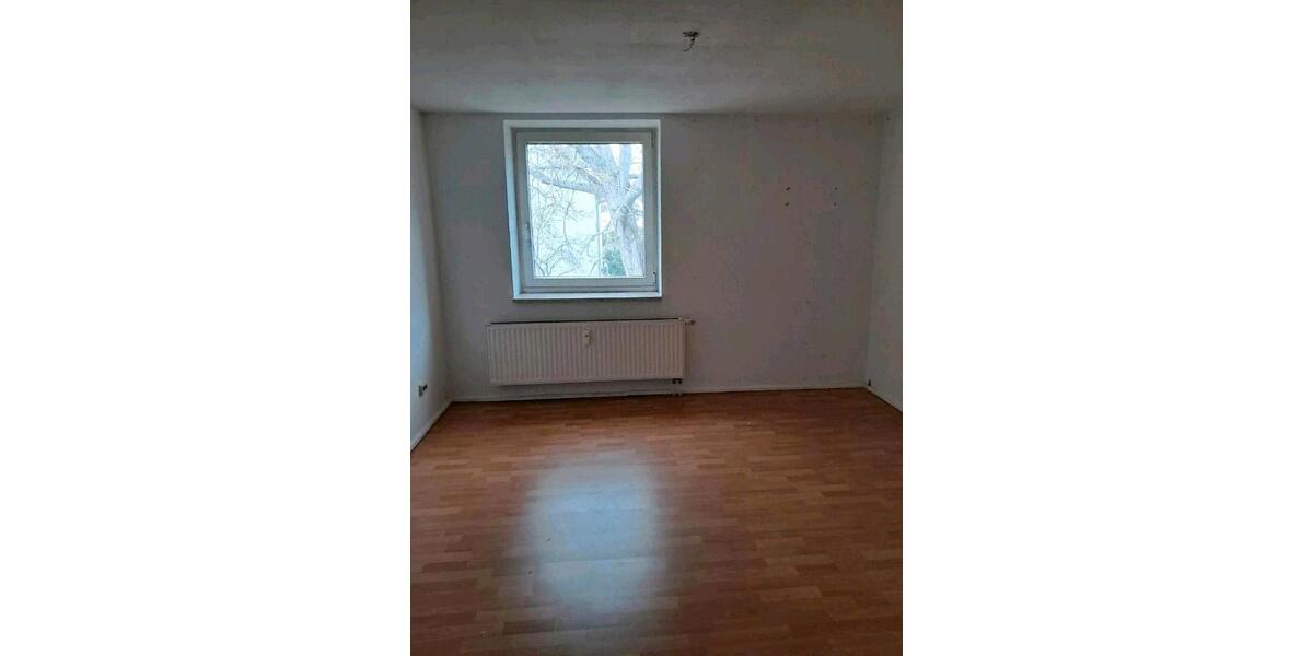Etagenwohnung Calbe (Saale) - 2 Zimmer, 59 m&sup2;, 440&euro; | Angebot:26019738