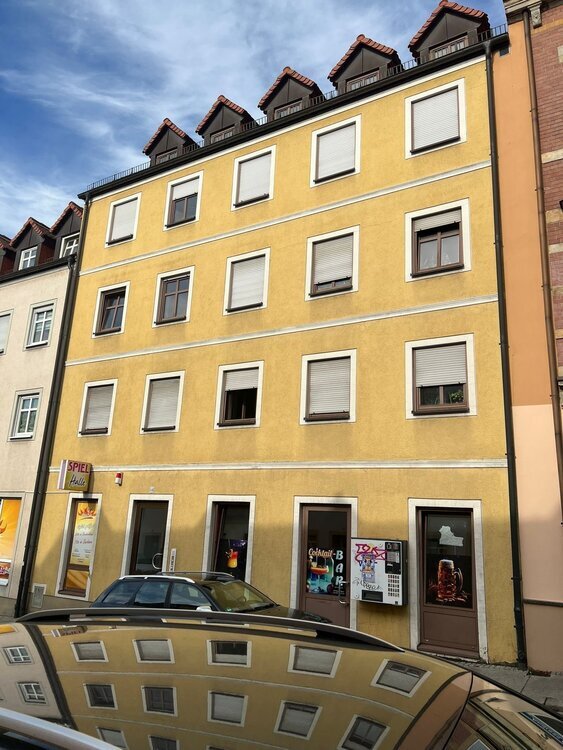 schöne 1,5 Zimmer Wohnung mit Galerie im Dachgeschoß zu vermieten