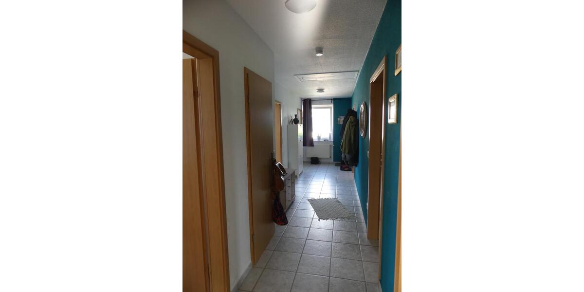 Wohnung im II. Obergeschoss in zentraler Wohnlage. 2 zimmer