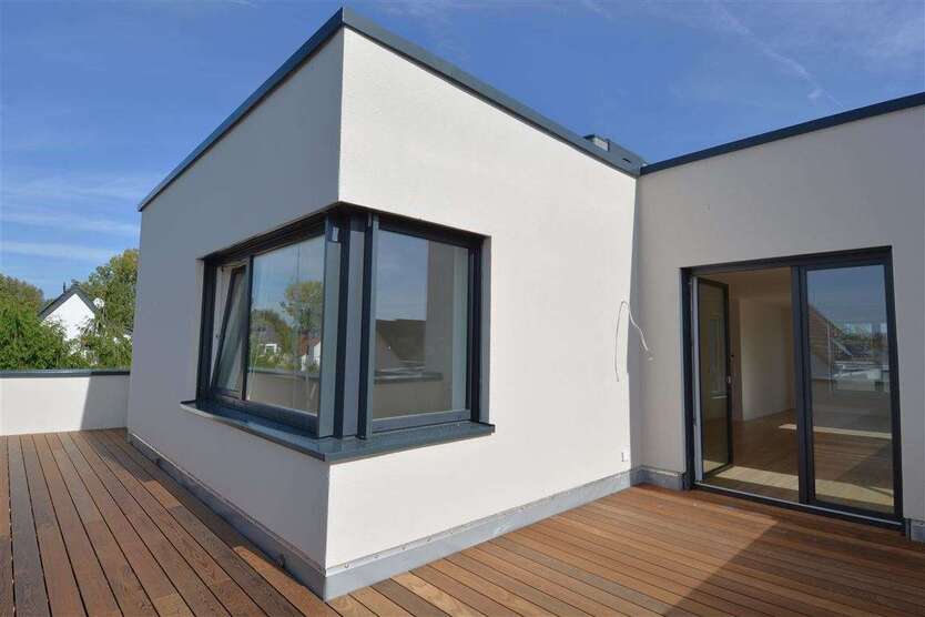 Wohnung zum Mieten in Dreieich 2.200 € 125 m² 4 zimmer