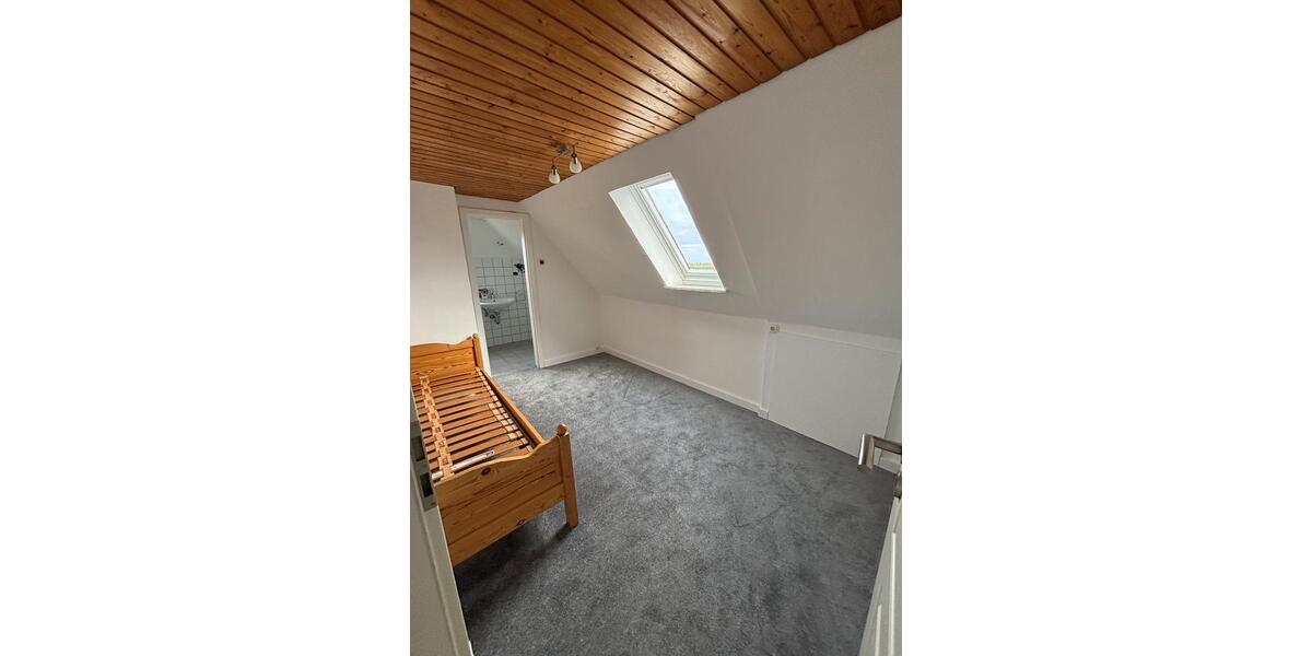 Einfamilienhaus Halstenbek - 3.5 Zimmer, 100 m&sup2;, 980&euro; | Angebot:26664139