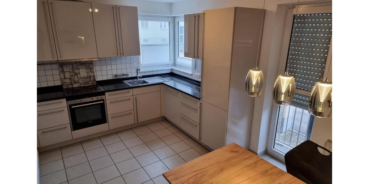 Attraktive Doppelhaushälfte in Straubing Süd nahe Zentrum 5 zimmer