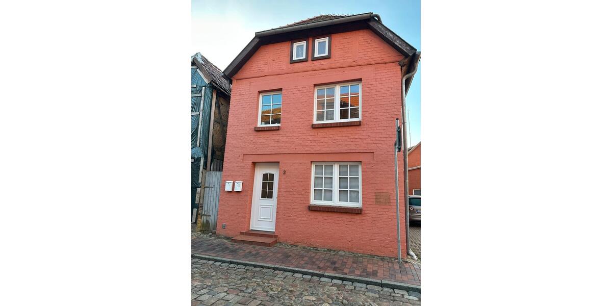 Etagenwohnung Plau am See - 1 Zimmer, 30 m&sup2;, 240&euro; | Angebot:25377681