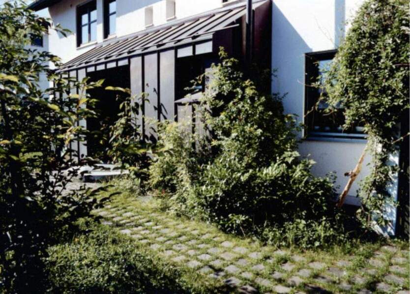 Erstbezug nach Renovierung - Stilvolle Doppelhaushälfte in Krailling 7 zimmer