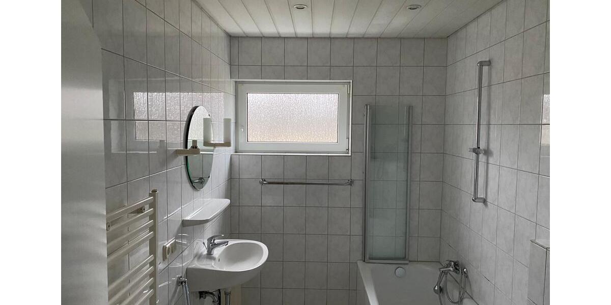 Etagenwohnung Völklingen - 2 Zimmer, 60 m&sup2;, 460&euro; | Angebot:25055984