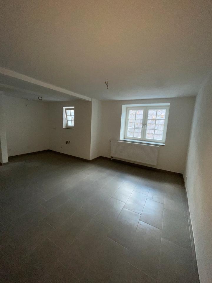 2 Zimmer Wohnung ab sofort
