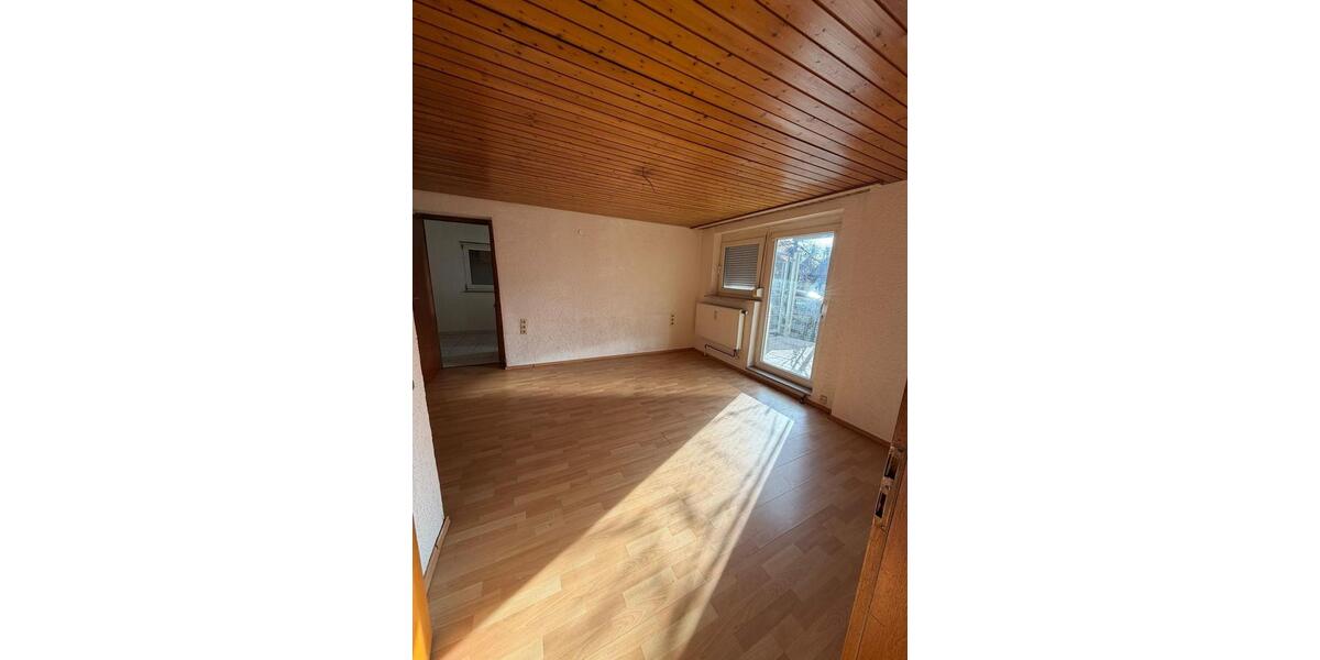 2 Zimmer Wohnung Erdgeschoss Terasse in Maichingen Sindelfingen 2 zimmer