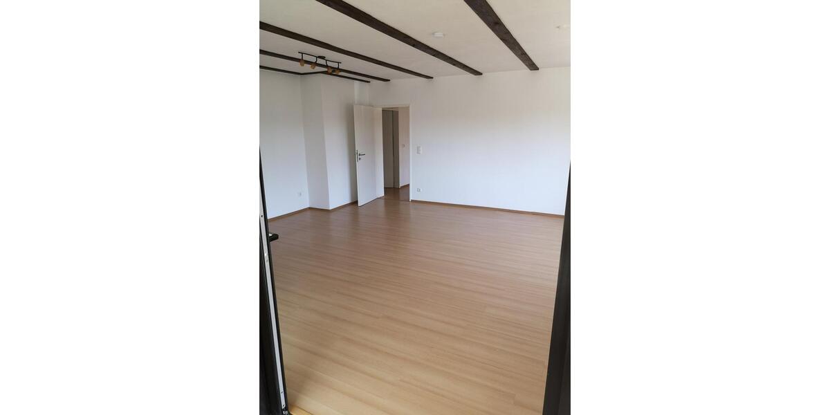 RAUMWUNDER - Großzügiges Einfamilienhaus mit Charme 4 zimmer