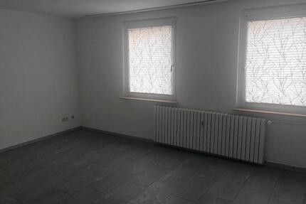 Wohnung Duisburg Hamborn - 3 Zimmer, 70 m&sup2;, 500&euro; | Angebot:25103864