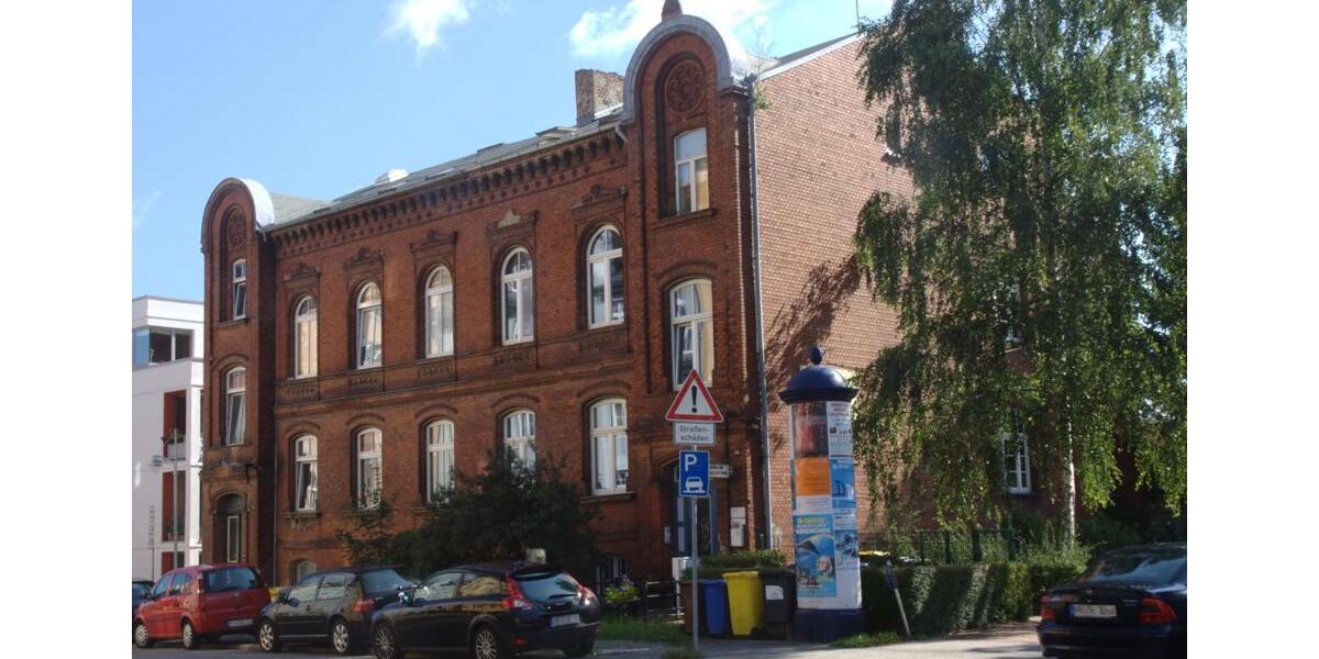 Etagenwohnung Rostock - 3 Zimmer, 97 m&sup2;, 1.455&euro; | Angebot:26522467