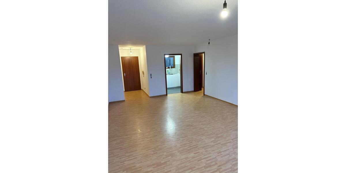 Etagenwohnung Waldshut-Tiengen Tiengen - 2 Zimmer, 61 m&sup2;, 840&euro; | Angebot:26663422
